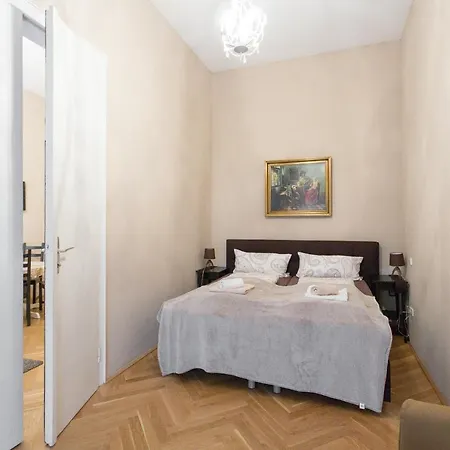 Urban Downtown City Center Apartments Vienna Exterior photo