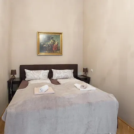 Urban Downtown City Center Apartments Vienna Room photo